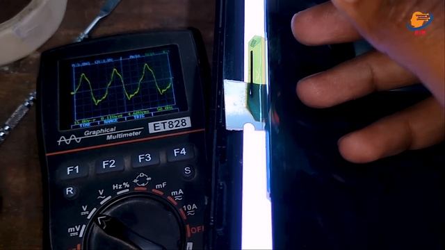 LED-TV-24-Walton-Горизонтальные и вертикальные линии ремонт TCON HV236WHB-N00 и дешифраторов COF