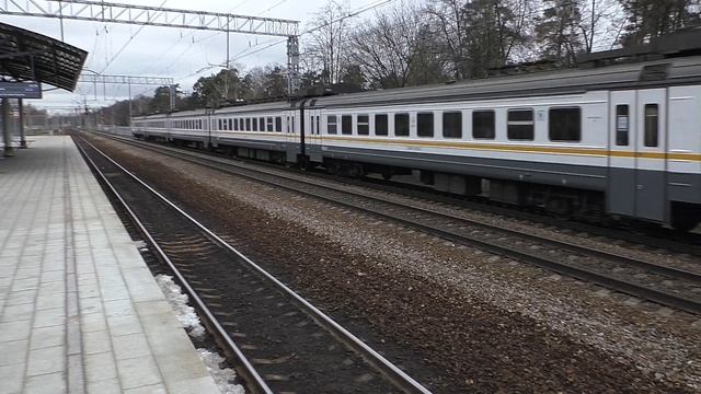 Электропоезд ЭД4М-0451 (ЦППК, ТЧ-7) скорый приг. поезд "Фирменный экспресс" №7042 Москва - Рязань-1.