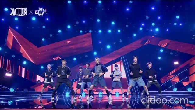 k-choreo-easy-stray-kids-choreography-l-musicbank-20071_mirrored