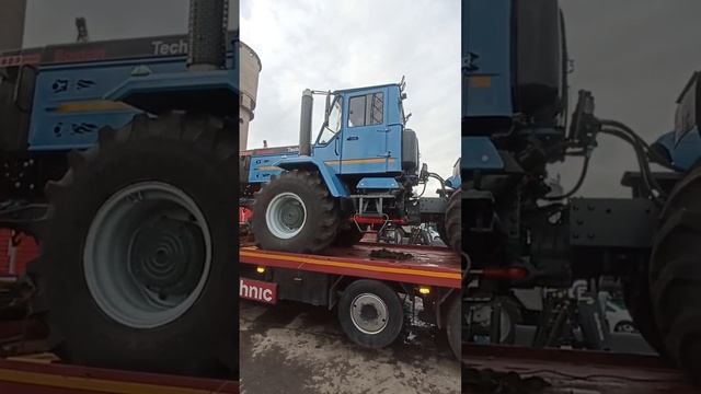 Загрузили трактор ХТЗ Т-150, доставка в Оренбургскую область, Boston Logistic