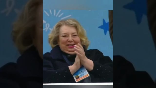 Камила споткнулась об бортик #рекомендации #фигурноекатание #камилавалиева