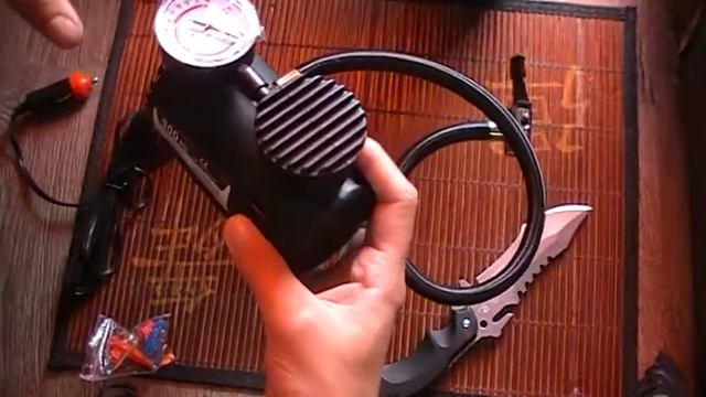 Супер дешевий компресор для авто cheap air car compressor з Bangood