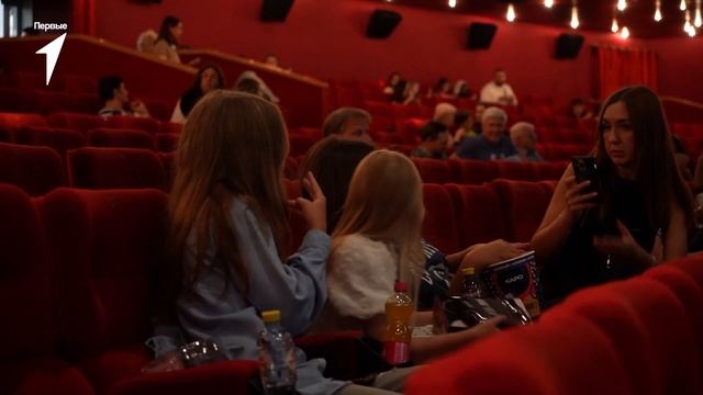 Мой дикий друг. Репортаж с красной дорожки на премьере фильма. Анжелика Медведева. Новости Первых