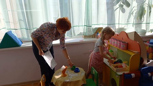 Обучение ребенка с РАС сюжетно-ролевой игре