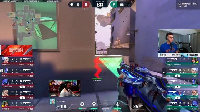 beardless tarik walks on treadmill while watching someone team flash in a pro game