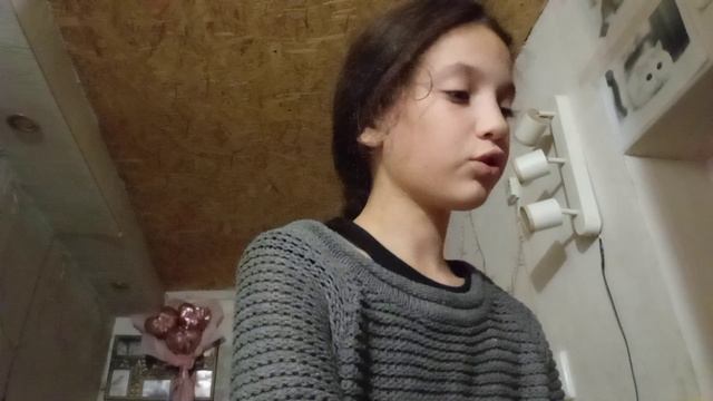 НЕЗАПЛАНИРОВАННЫЙ ВЛОГ ПОКА СТАВЬТЕ ЛАЙКИ И ПОДПИСЫВАЙТЕСЬ НА МОЙ КАНАЛ ПОКА-ПОКА ЛЮБЛЮ ВАС