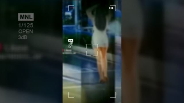 Девушка исполняет танец шемьсино.
