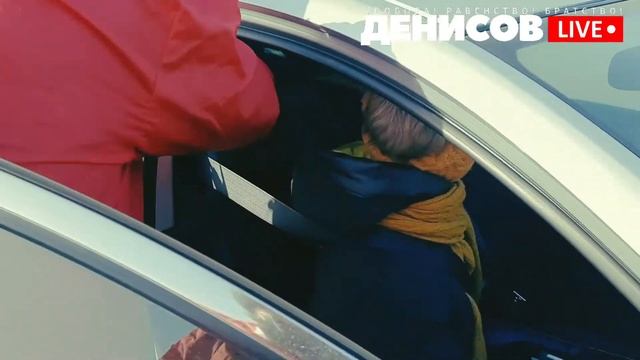 С Международным женским Днём! С 8 марта! [Смена власти с Денисом Денисовым]