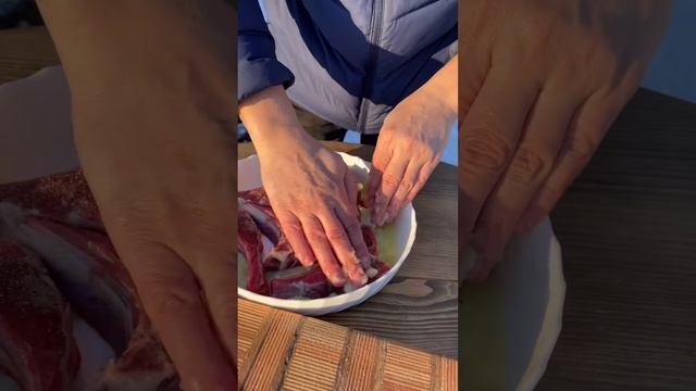 🥩 Каре козленка в казане, в панировочных сухарях