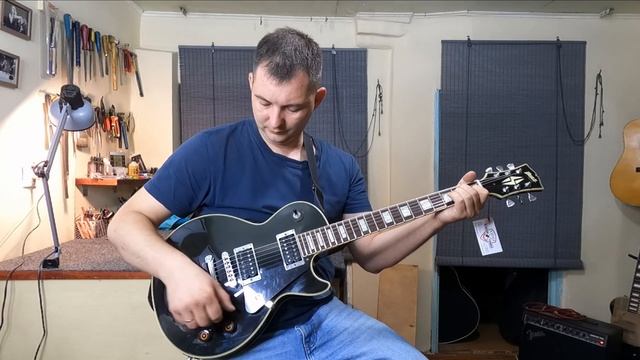 BLITZ (by Aria Pro II) Les Paul Custom, обзор электрогитары