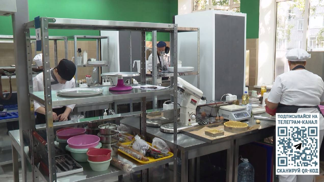 Вологжане могут поучаствовать в первых региональных конкурсах «Лучший повар» и «Лучший официант»