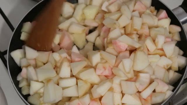Пирожки с яблоками, мои любимые!