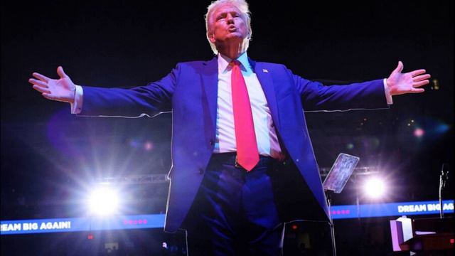 Трамп одержал победу во всех семи колеблющихся штатах