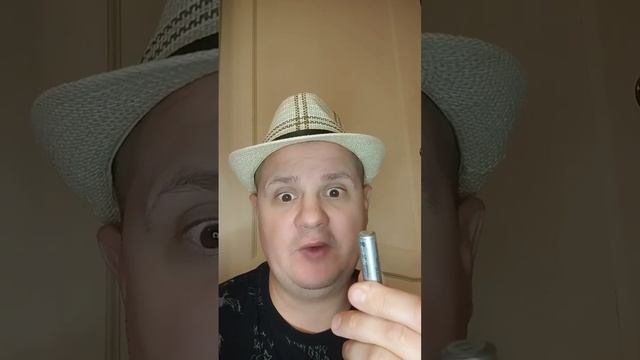 Батя расскажет о лайфхаке "Как проверить работают батарейки или нет".