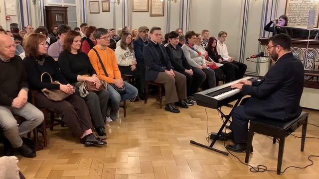 «Дорога в Галилею». Концерт Таля Бабицкого в Синагоге