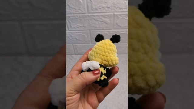 @natali_2508m=aeb041.mp4
Пчёлка Жу - Жу - Жу