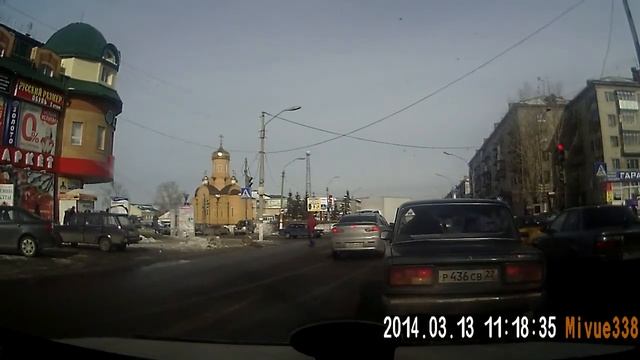 Мудак на октябрьской...