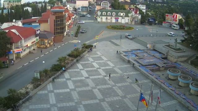 Вебкамера "Площадь Советская". Запись 20.05.2018 20:00:04