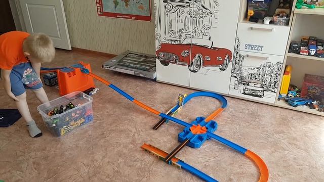 Трек Хот Вилс GGP93. Трек - 1 / Hot Wheels GGP93