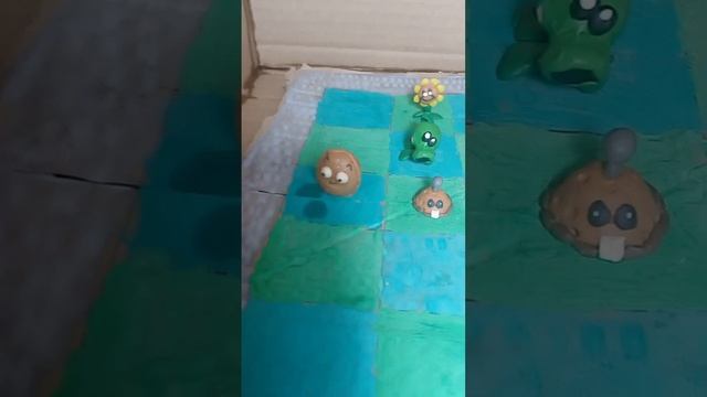 Растения против зомби из пластилина!!!!