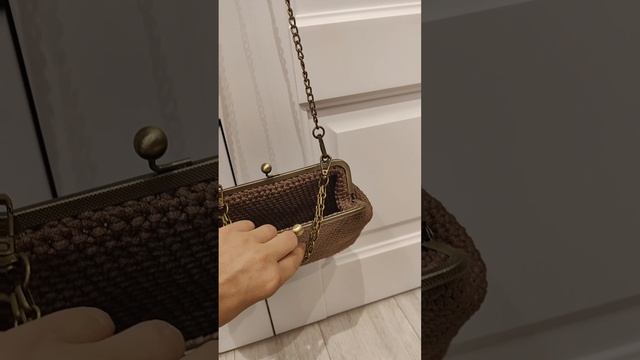 Сумка винтажная, ручной работы, из полиэфирного шнура, с ручкой-цепочкой под бронзу и с фермуаром