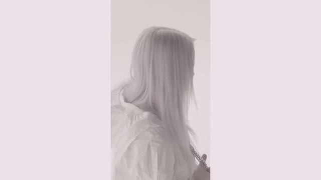 Billie Eilish - idontwannabeyouanymore (Official Vertical Video)