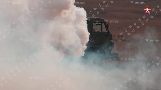 🇷🇺🇺🇦 Дым-машины делают невидимыми для врага тысячи единиц военной техники в зоне СВО !!!