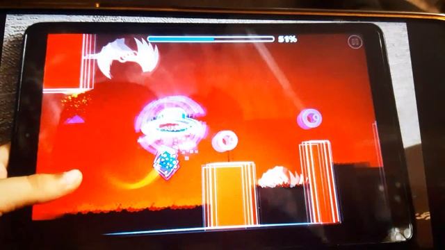 Geometry Dash World.Последний уровень первого острова.