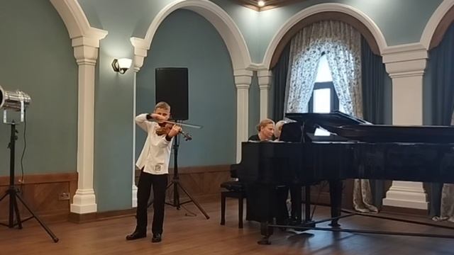 Ковганко Николай(11 лет) .М. де Фалья Испанский танец.