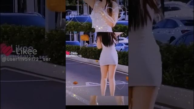 Девушка исполняет танец сентье.