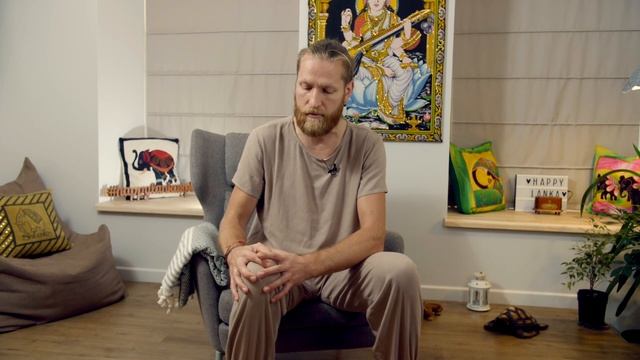 Колени: как найти причину болей
