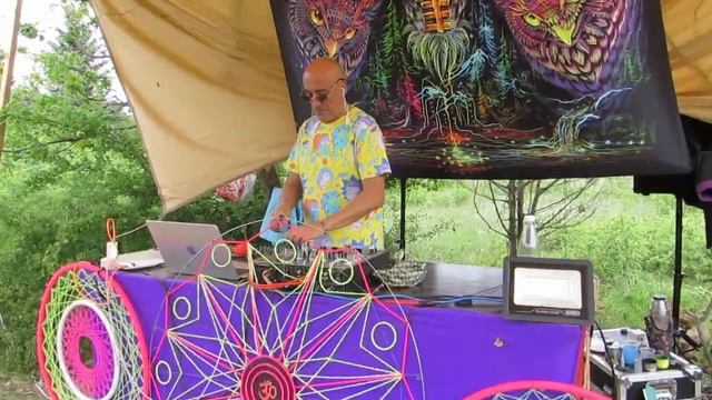 DJ DeribaZ.