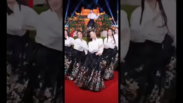 Красивое Выступление 🤩