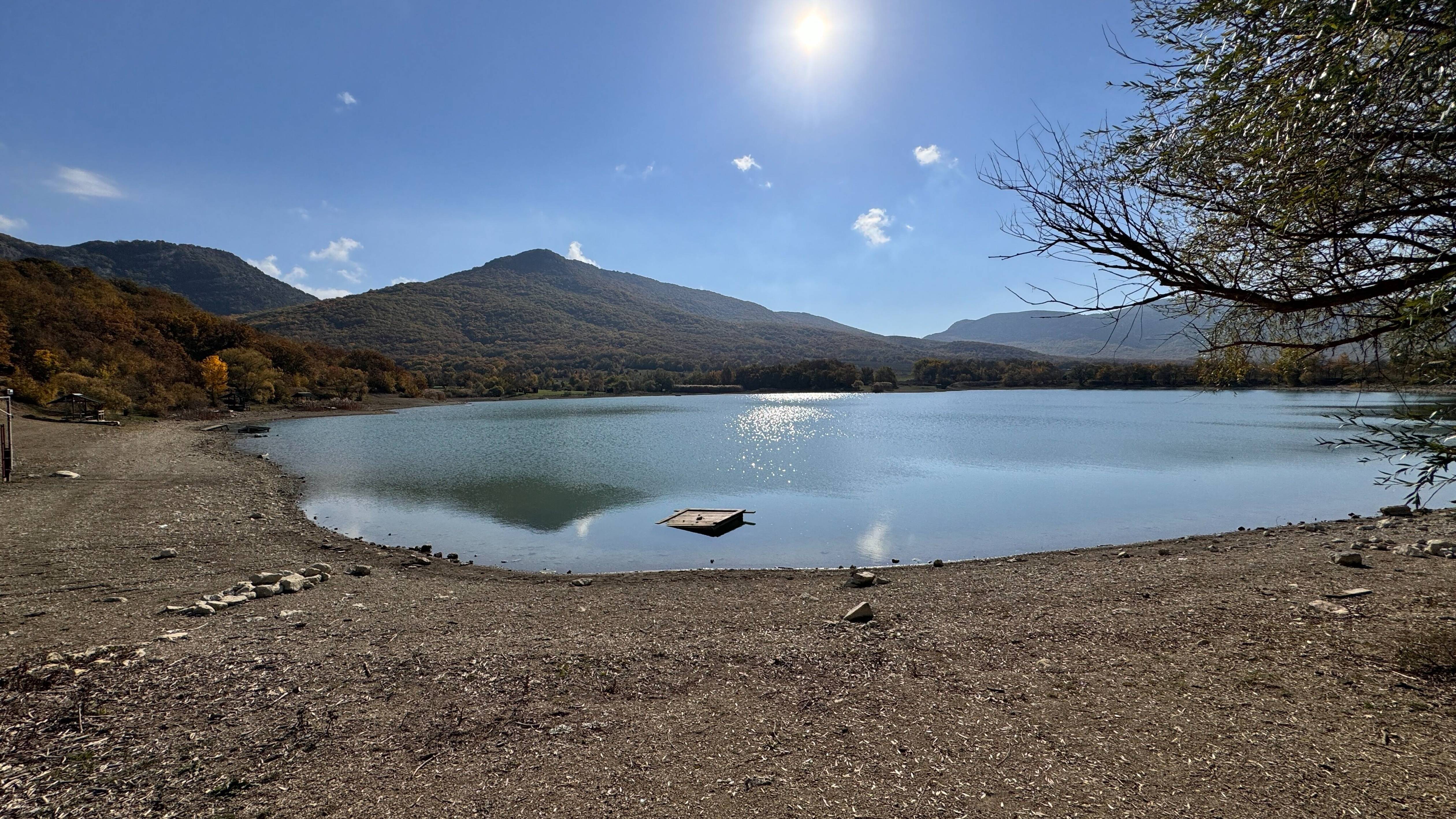 Место для отдыха. Водоём ,,Туристский,, село Орлиное. Севастополь. Крым 2024.