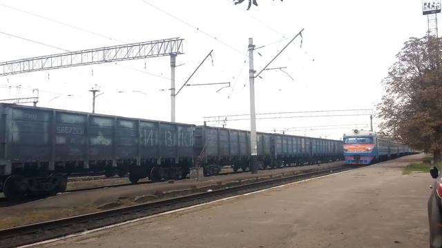 ЭР1-233 рейсом Кривой Рог - Никополь