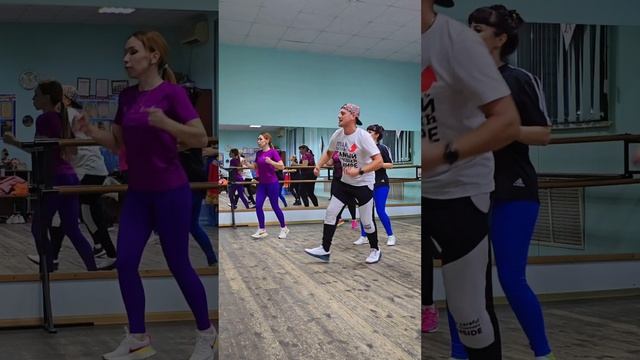 ЗУМБА – это отличный способ поднять настроение и зарядиться энергией🔥💪 ZUMBA.