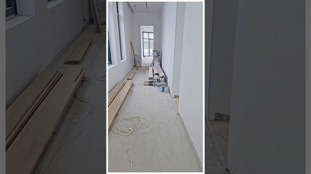 Укладка паркета.