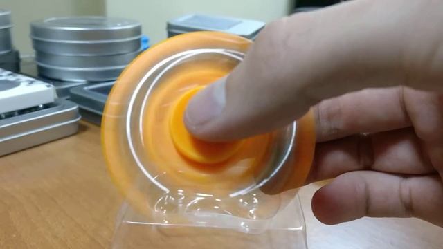 Спиннер "Cat Paws" Orange