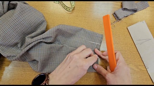 Бомбер из ткани.Часть 7