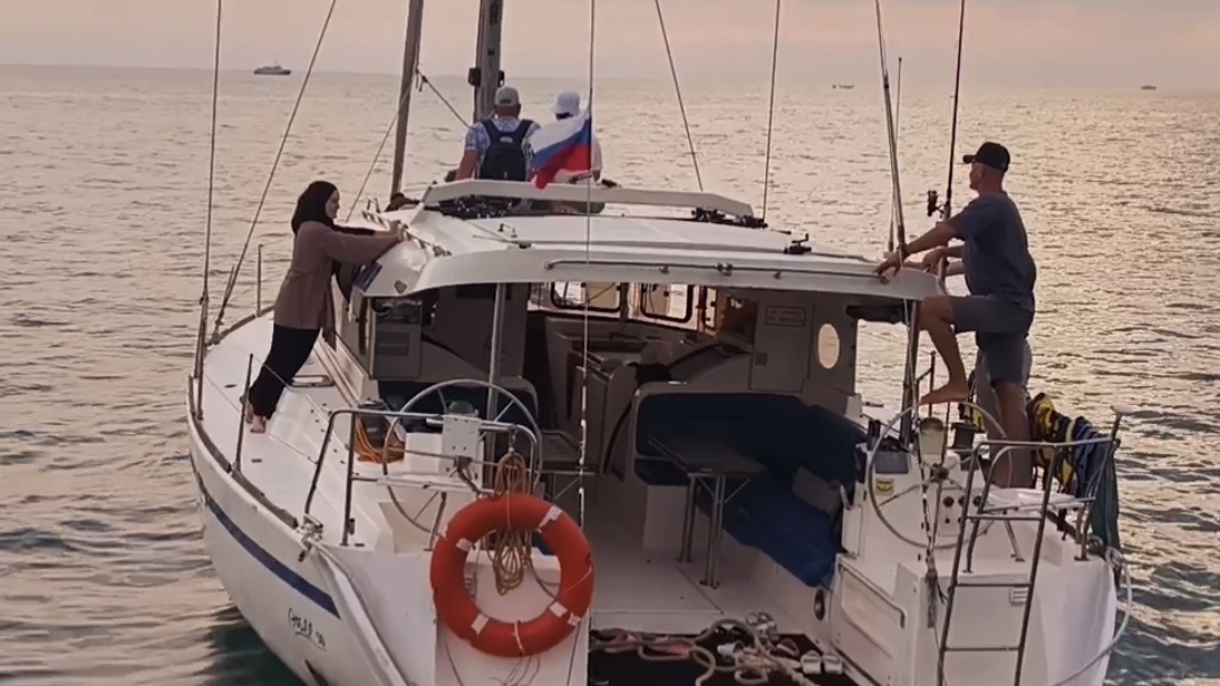 Море, Лазаревское.