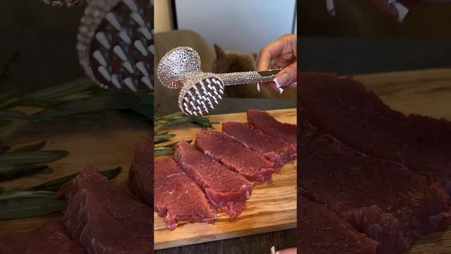 С ЧЕГО НАЧАТЬ ИНКРУСТАЦИЮ СТРАЗАМИ?