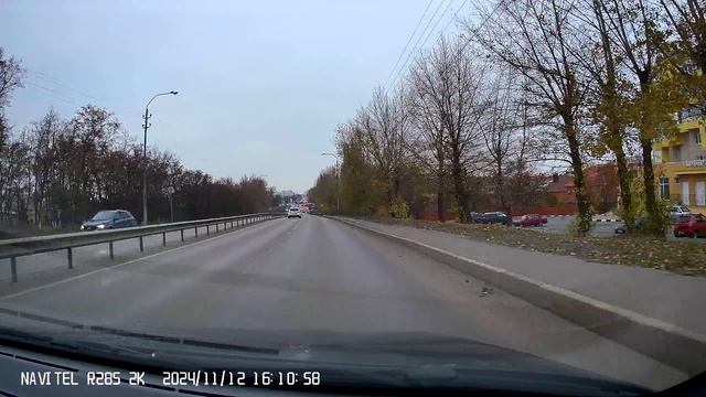 Дневная съемка Navitel R285 2K