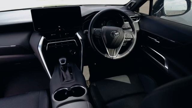 Toyota Harrier 4 поколение - в чем секрет его популярности?