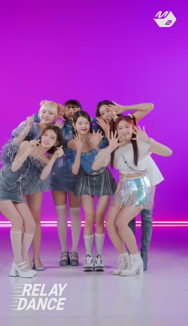 IVE (아이브) LOVE DIVE