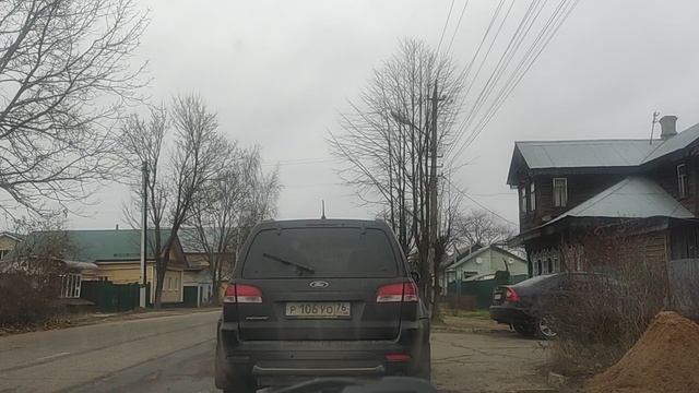 Углич - едем по улице первомайская и интернациональная