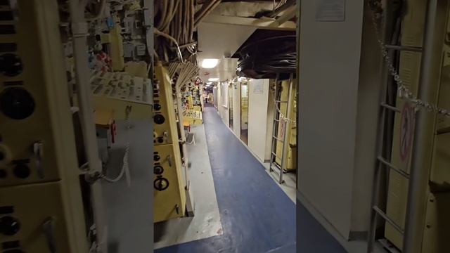 Подводная лодка в Москве