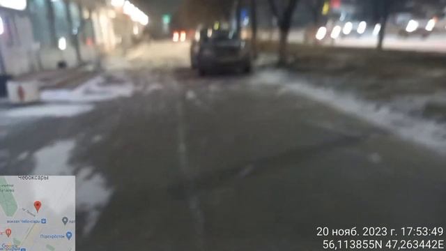 [20.11.2023г] г.Чебоксары, ул. Привокзальная, 6. Есть знак и есть бордюры, но.. Правила нарушаем!