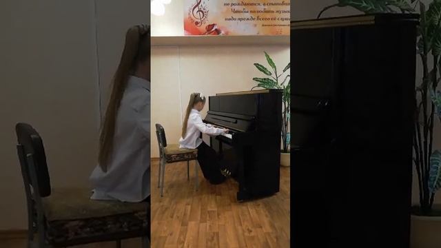 Чеканова  Анна