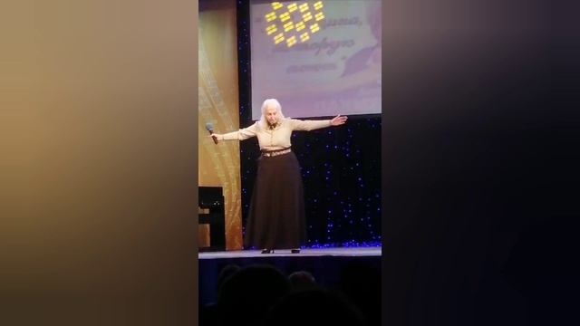 концерт к 95-летию А.Пахмутовой песня Любовь комсомол и весна в исполнении моей мамы