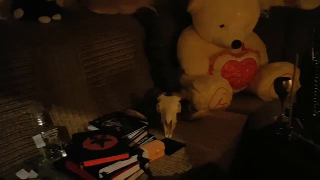 ОДИНЬ ДЕНЬ ИЗ ЖИЗНИ ВЕДЬМЫ.(Архивное видео)... ИНГА ХОСРОЕВА.